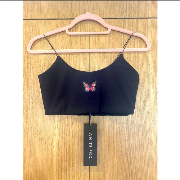 White Fox Boutique Tops - Black crop top